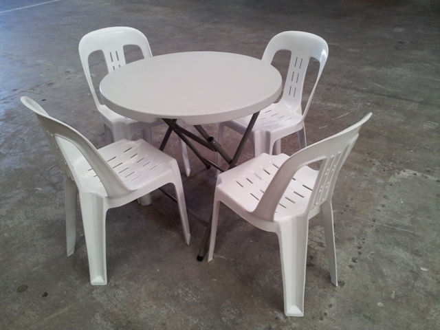 80cm-Round-with-out-door-chairs